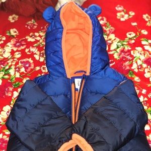 Gap hodded jacket ( size 24 months)